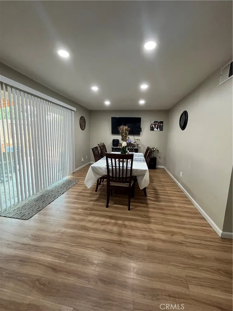 12545 Broadleaf Lane, Moreno Valley, California 92553 home-pic-5